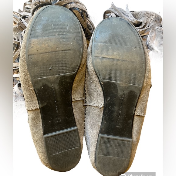 Suede fringe moccasin-style boots in great condition - Picture 7 of 14
